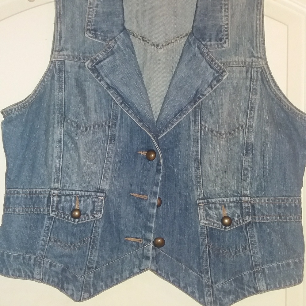 Blue Jean Vest - Picture 2 of 4